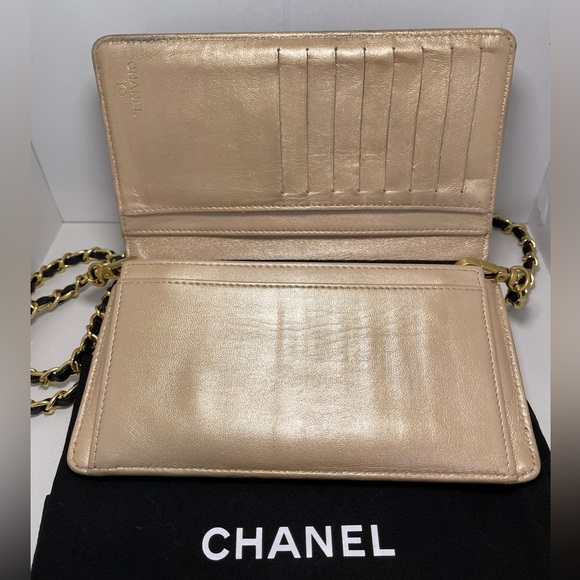 Chanel Camilla  embossed  ContinentalWallet - Picture 12 of 17